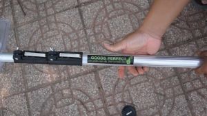 Cây sào nhôm 5m gồm 3 khúc phân đoạn dùng gắn đầu kéo dựt cành hoặc cưa móc cắt cành trên cao