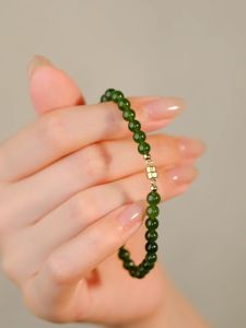 Viviann Original (Super Discount!) Random Style Pearl Jade Good Luck Charm Jewelry Bracelet Necklace Earrings Ring for Women Girls Fine Jewelry Pearl jade Bracelet Adjustable Opening Bangle Necklace Jade Stone Beaded Earrings for Women Accessories