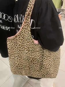 กระเป๋าผ้าใบลายเสือดาวขนาดใหญ่คุณภาพสูง กระเป๋าถือผู้หญิงแบบลำลอง กระเป๋าใส่ของใช้สำหรับเดินทาง กระเป๋าถือแบบลำลอง กระเป๋าสะพายไหล่ข้างเดียว