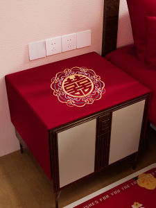 Wedding Bedside Table Cover Red Dustproof Decorative Festive Table Mat Pulling Flowers for Bridegroom Room Bedroom Decoration