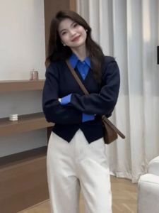 French Style Polo Collar Patchwork Fake Two-Piece Tops Womens Clothing Early Spring and Autumn 2024 New Arrival Sweaters Cardigan Outwear