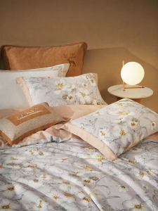 MENDALE | Flannel Cotton Four-piece Bedding Set