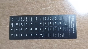 Miếng dán bàn phím tiếng Đức (Deutsche Tastaturaufkleber) nền đen chữ trắng