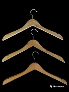 Hanger Kayu Natural Dewasa Grade B