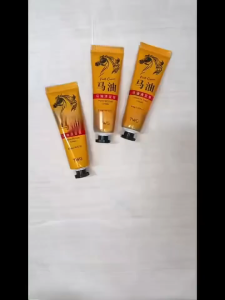 Horse Oil Moisturizing Hand Cream Horse Ointment Repair Soft Whitening Winter Anti-drying P0702 马油保湿护手霜马膏修复软膏美白冬季防干燥