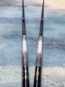 58" Carbon Fiber Billiard Cue 11.5mm with Cue Box and Extensions Uni-lock Carbon Billiard Pool Cue with 1/2 Split Durable Exquisite Straight