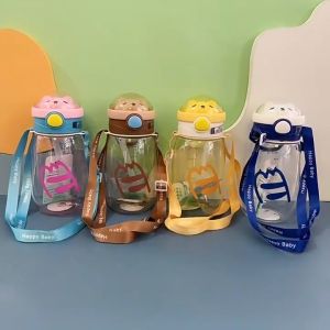 Botol Minum Anak Kepala Beruang Sedotan tali 650 ml XBD 2009