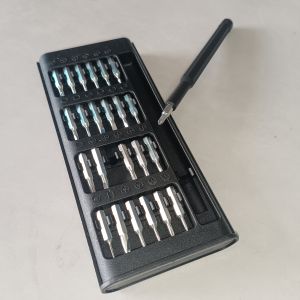 Adult-Sized Stockings Stuffing Material Fathers Christmas Gift Mens Birthday Gift24-in-1 Multi-Tool Kit