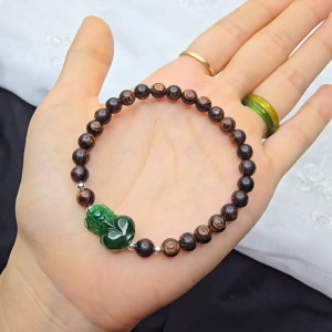 Vòng Trầm Hương Sánh mix tỳ hưu Cẩm Thạch Sơn Thủy bi bạc - Phong Thuỷ TUDO