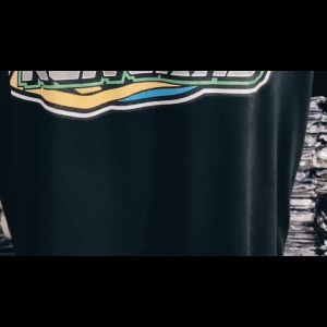 BAJU KAOS DISTRO ANTI RUNGKAD KALAH PENAMPILAN BUKAN KALAH PENGHASILAN