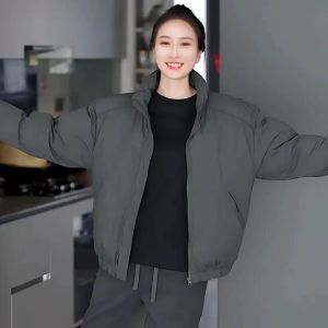 เสื้อแจ็คเก็ตผ้าฝ้ายทรงหลวมสำหรับผู้ชาย ฤดูใบไม้ร่วง/ฤดูหนาว ความหนาแน่นของเส้นใย ปกติ เสื้อแขนยาวคอตั้ง ปกติ