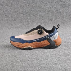 Mens Outdoor Climbing Shoes Lightweight Anti-slip Wear-resistant Button Waterproof Low-cut Mesh Hiking Boots for Trekking And Trail Running