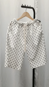 Thebest Home  กางเกงขาสั้น กางเกงลำลอง แฟชั่นน่ารัก สามารถสวมใส่ได้ทั้งชายหญิง ลวดลายสมัยใหม่ใส่สบายเนื้อผ้าดี  QC-DK8024