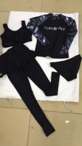 【Ready stock】4pcs / Set Baju Renang Rashguard Wanita Lengan Panjang Rok Untuk Surfing Pantai Berpasir