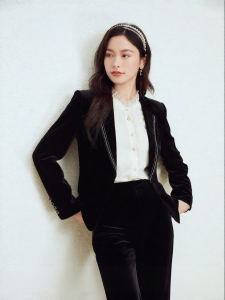 Koradior | Elegant & Versatile Blazer Jacket