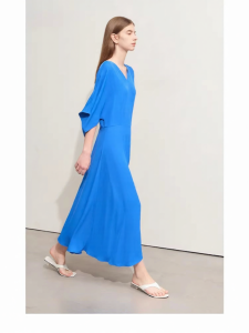 AMII | V-Neck Waist Cinched Loose Flowy Dress