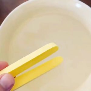 [ส่งจากไทย] ฟองน้ำเช็ดหน้าอัดแท่ง ใช้ในคลินิก สปา เช็ดหน้า ล้างหน้า เนื้อละเอียด แพ็ก 8 ชิ้น