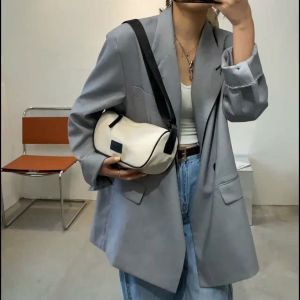 กระเป๋าสะพายข้างผ้าใบแนววินเทจ ใบใหญ่(ป้ายยางแท้) รูปถ่ายจากสินค้าจริง