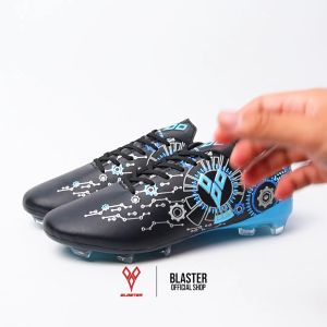 Sepatu Sepakbola BLASTER Blitz Teknologi Digital Hitam Berkilau/White Neon Ukuran UE:46-47