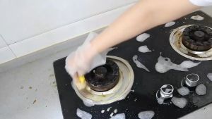 Heavy Oil Cleaning Agent: Multifunctional Grease Remover & Oven Cleaner