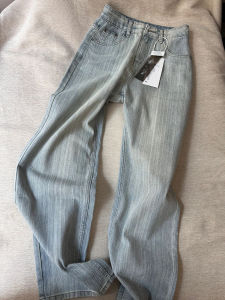 Quần Jeans Dáng Rộng Thẳng Ôm Cao