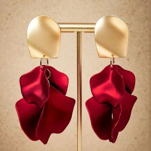 Stylish Multicolored Flower Earrings For Woman Delicate Petal Tassel Stud Earring Temperament Everyday Party Accessories K-