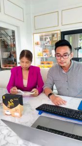 กาแฟ 24 ฟินคอฟฟี่ กาแฟสำเร็จรูป (1 กล่อง) วิตามินแอคทีฟ “งานดีด แอคทีฟ ทุกไลฟ์สไตล์” ใช้หญ้าหวาน แทนน้ำตาล กาแฟอาราบิก้าแท้ คั่วหอม กลมกล่อมให้ความมันจากน้ำมันรำข้าว ไม่ก่อโทษ แก่ผู้ที่ควบคุมระดับน้ำตาล และไขมัน