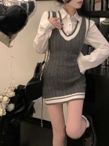 Korean Style Preppy Style JK Uniform Skirt Suit Spring Autumn Blouse V Neck Sleeveless Silm Knitting Vest Skirt Two-piece Set