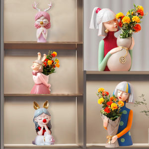 Nordic Luxury Girl Decorative Figurine Creative Living Room Entrance TV Cabinet Wine Cabinet Decoration Home Moving Gift