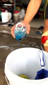 [MUA 1 TẶNG 1] Dung Dịch Rửa Xe Nước Rửa Xe Xà Bông Rửa Xe Bọt Tuyết Hương Táo Tỉ Lệ 1:200- Senfineco 9951 High Gloss Shampoo Chai 1L