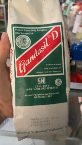 Pupuk Daun Tanaman Pelebat Daun Gandasil D Ukuran 500gram dan 100gram