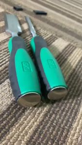 Pahat Kayu ISKU: Alat Wajib untuk Penggemar Tukang Pahat Kayu