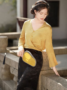 Spring Summer New Chinese Style V-Neck Short Shirt Elegant Fairy Real Silk Womens Top Small Design Racerback Blouse