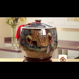 Jingdezhen ceramic rice dispenser 10kg 5kilos rice container storage clay jar with cover rice bucket
