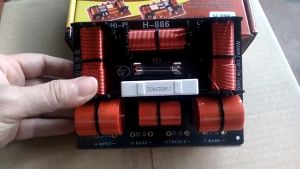 Mạch lọc tiếng 2 bass 1 tép linh kiện rất tốt - h886 - giá 1 chiếc