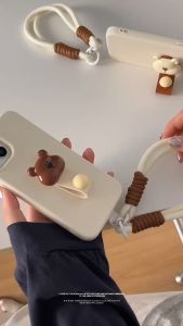 3D วางตุ๊กตาหมีน้อยแหวนหัวเข็มขัดยึดเคสศัพท์สำหรับ iPhone 11 12 13 14 15 16 Pro Max Plus สีขาวนุ่มพร้อมเชือกแขวนสำหรับ IPhone13เคสปลอก