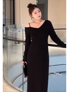 Autumn Atmosphere off-the-Shoulder Black Dress Womens Plus Size Slightly Oversized Girls Slim Fit Slimming Long Sleeves Dress Single-Wear Bottoming Skirt