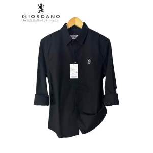 Kemeja pria lengan panjang giordano quality dan elegan