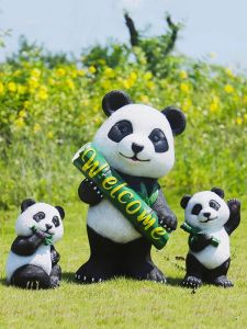 Outdoor Garden Courtyard Creative Cute Panda Sculpture Realistic Resin Animal Park Lawn Villa Decorative Ornaments