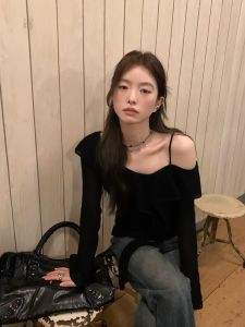 PPHOME French Lace Trim Shoulder Bared Long Sleeve T Shirt Autumn Gentle Atmosphere One Shoulder Top Black Knittedwear Women