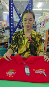 เสื้อโปโลปักลายปืน เท่ห์มีสไตล์คุณผู้ชายต้องมีใส่กัน แต่ละรอบลายปักจะไม่เหมือนเดิมน่ะ