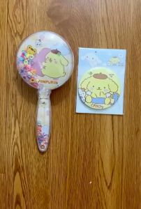 Set lược đệm không khì kèm gương hoạt hình Sanrio dành cho nữ