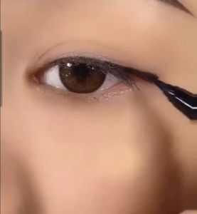 TokoMumer: Aplikator Maskara Berkualitas & Aksesoris Makeup Premium