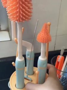 แปรงขวด ชุดแปรงทําความสะอาด 8 ชิ้น มาพร้อมกับฐาน แปรงล้างขวดนม มัลติฟังก์ชั่น แปรงยางนุ่ม ด้ามจับยาว สําหรับล้างขวดน้ํา ขวดนมเด็กทารก