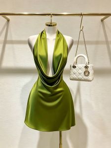 Elegant and Luxurious Green Halter-neck Dress