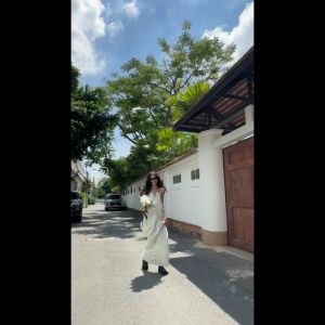 Váy dự tiệc dáng phồng hai dây The Country Gloaming Silk Dress vải lụa tằm