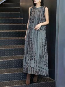 UYFY | Elegant Sleeveless Loose Fitting Dresses