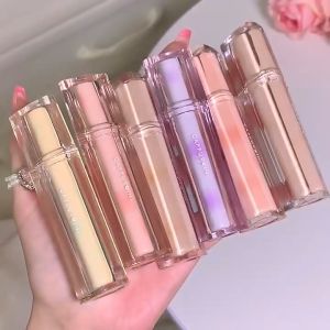 Vedo Cappuvin Mirror Lip Glaze: Membuat Kulit Bibir Lebih Lembut