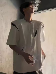 American High Street Decomposition Padded Shoulder Five-Quarter Sleeve Mens Casual Short Sleeve T-Shirt Summer Small Collar Design