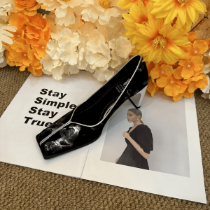 Haojia Authentic Gold Label นุ่ม พื้นผิวรองเท้าส้นหนาง่ายต่อการสวมใส่หมึกน้ําผมม้า ดีไซน์ พรางหุ่น รองเท้าส้นสูง